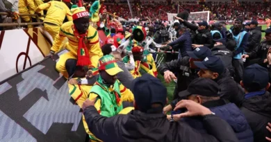 Le compte à rebours est terminé. Le délai de recours dans l’affaire des 18 supporters sénégalais condamnés au Maroc a expiré ce mardi 3 mars 2026 sans qu’aucun appel ne soit introduit, ni par la défense, ni par le parquet.